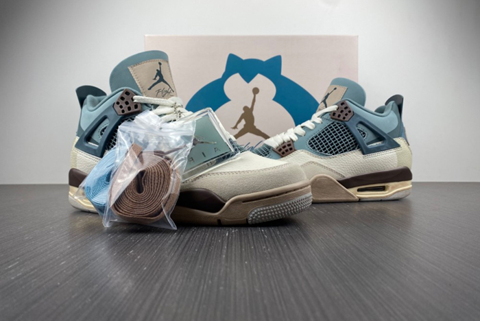 Air Jordan 4 KNCW