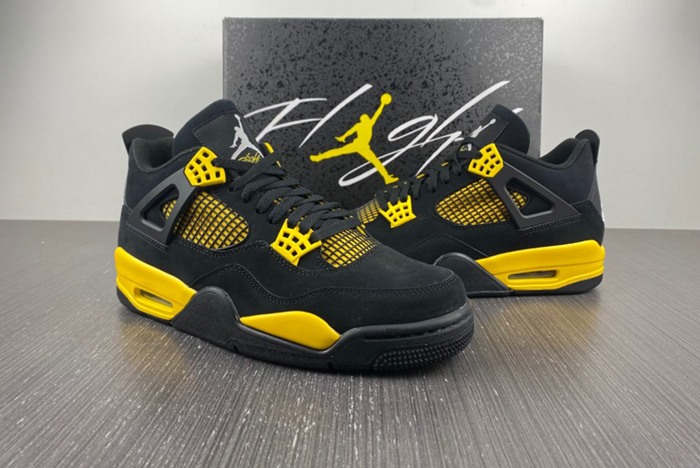 Jordan 4 Retro Thunder 308497-008