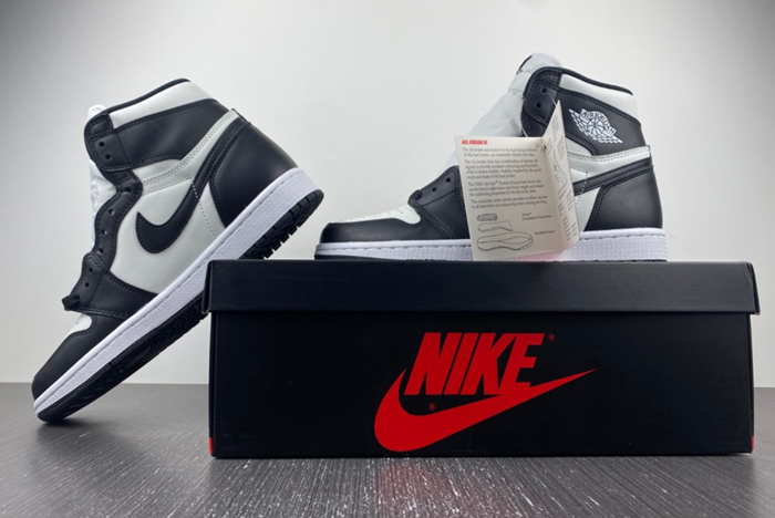 Air Jordan 1 High ’85 “Black White” BQ4422-001