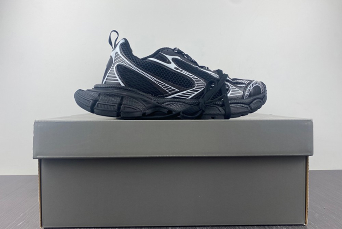 Ba*len*cia*ga phantom sneaker w1rb5 0102