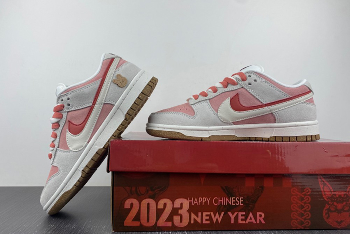 Nike Dunk Low SE DO9457-110