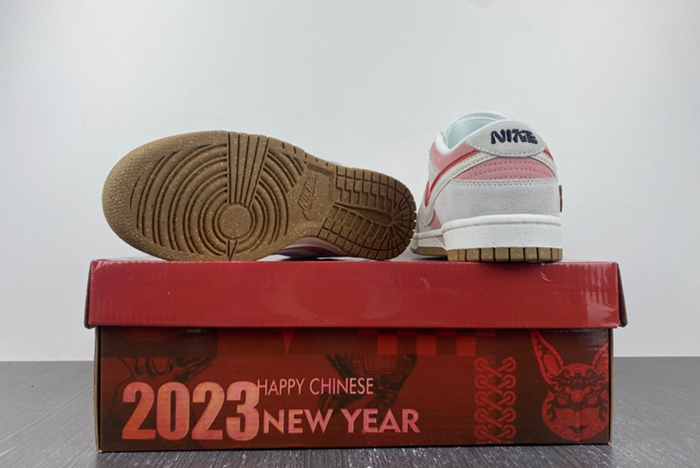 Nike Dunk Low SE DO9457-110