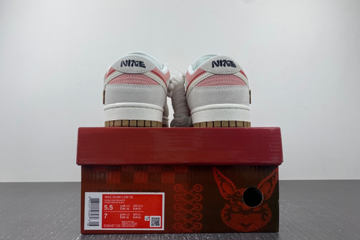 Nike Dunk Low SE DO9457-110