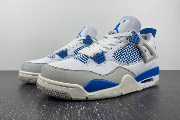 AJ4 AIR JORDAN 4 OG “MILITARY BLUE” 308497-105