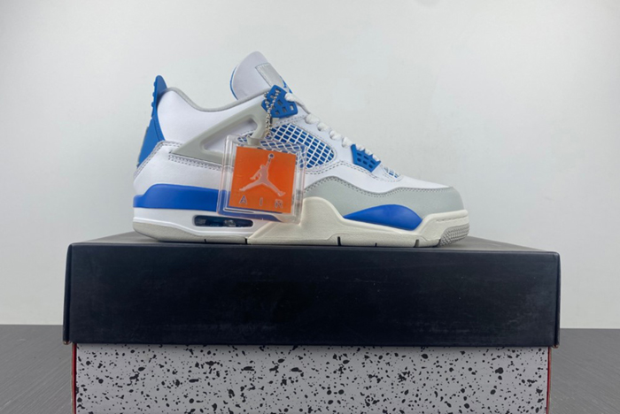 AJ4 AIR JORDAN 4 OG “MILITARY BLUE” 308497-105