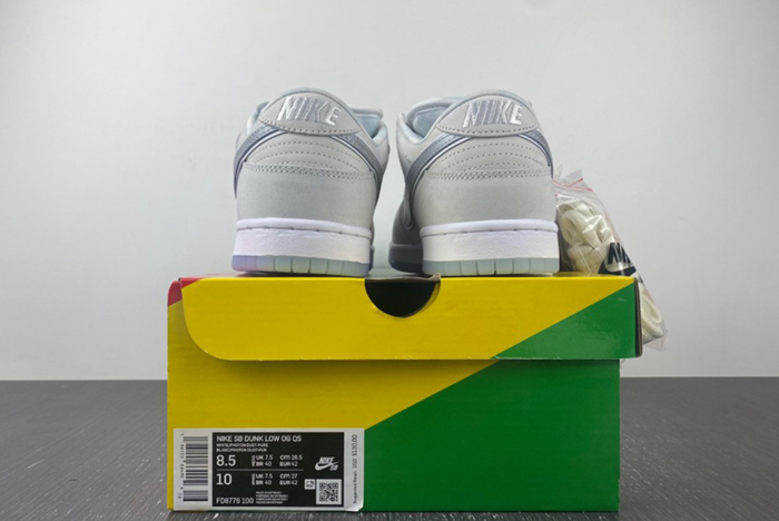 Concepts x Nike SB Dunk Low “White Lobster” FD8776-100