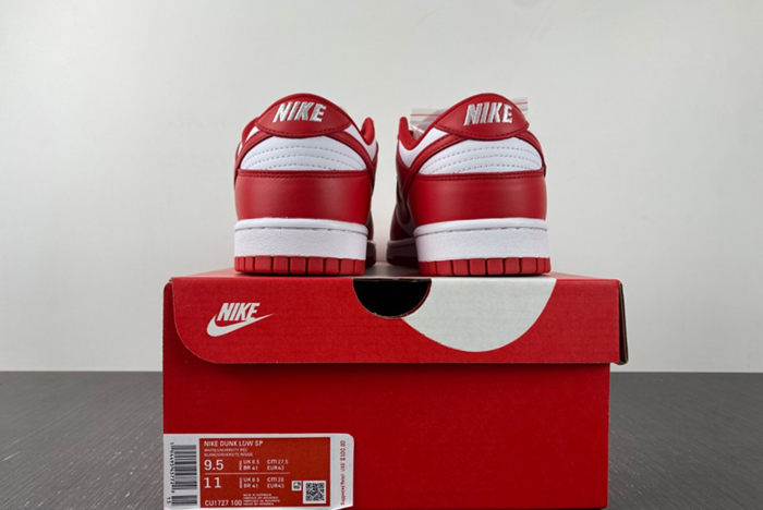 Dunk Low SP  CU1727-100