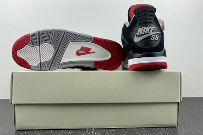 SB ！Nike SB x Air Jordan 4 DR5415-060