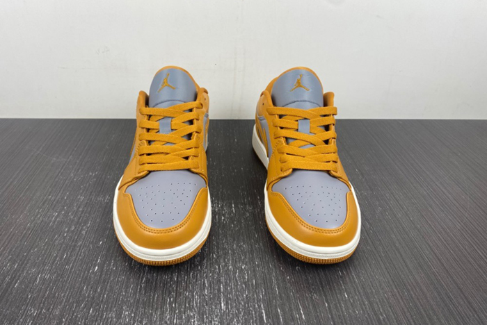 Air Jordan 1 Low AJ1  DC0774-020