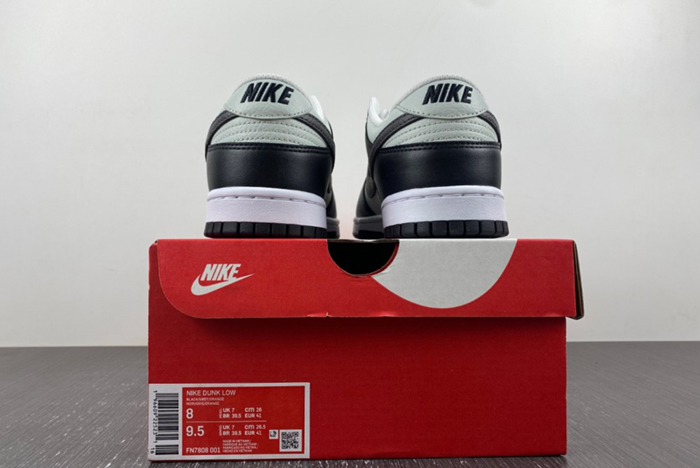 Nike Dunk Low Style  FN7808-001