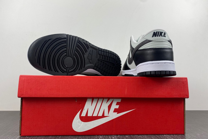 Nike Dunk Low Style  FN7808-001