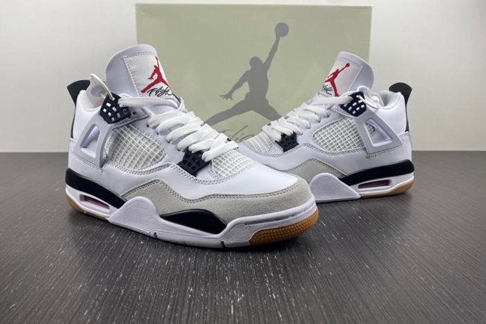 Nike SB x Air Jordan 4  DR5415-100