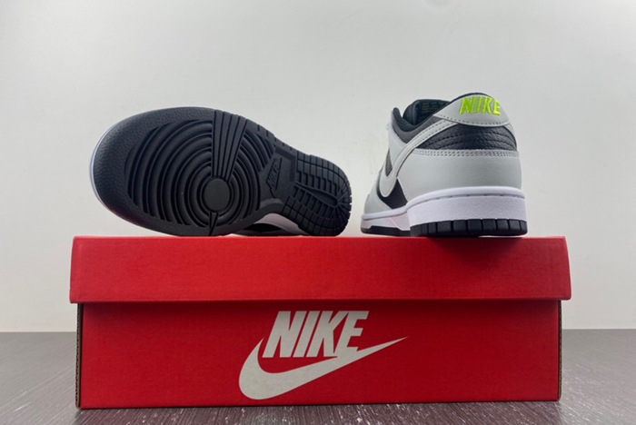 Nike Dunk Low “Reverse Panda” FD9756-001