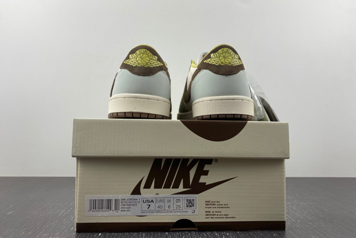 Travis Scott x Air Jordan 1 Low DM7866-603