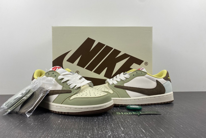 Travis Scott x Air Jordan 1 Low DM7866-603