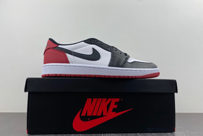 Air Jordan 1 Low OG “Black Toe” CZ0790-106