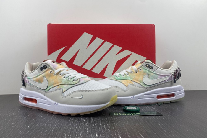 Nike Air Max 1 SNKRS  FJ7734-101