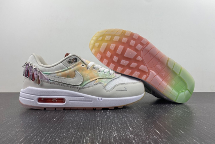 Nike Air Max 1 SNKRS  FJ7734-101