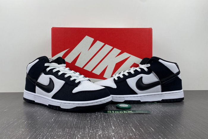 Nike Dunk Mid Panda DV0830-102