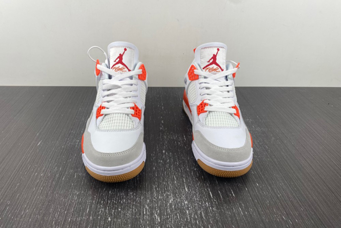 Nike SB x Air Jordan 4 DR5415-108