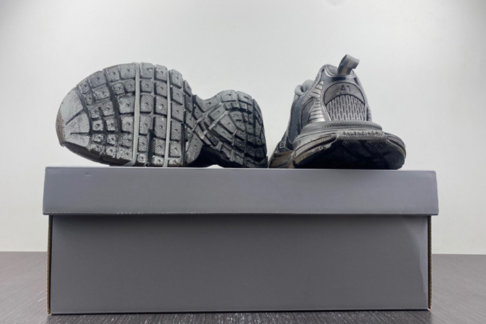 Ba*len*cia*ga -phantom sneaker 734734 w3xl7 1210