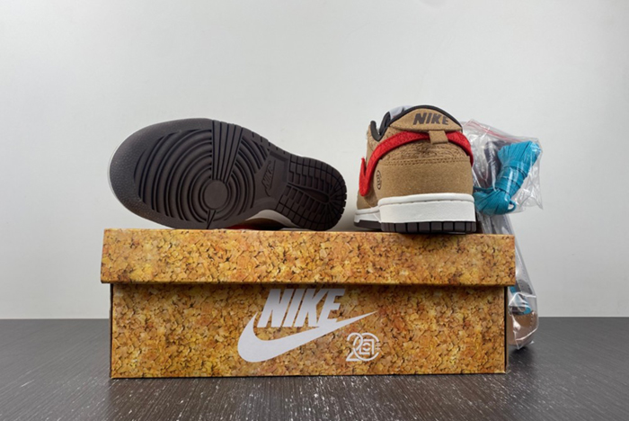CLOT x Nike Dunk “Cork” FN0317-121