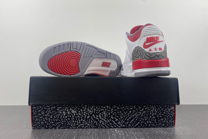 Air Jordan 3 DN3707 160