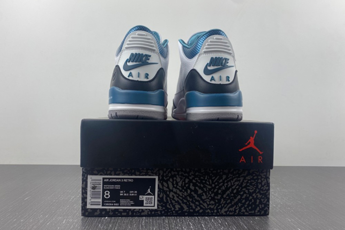 Air Jordan 3 Retro  136064-660