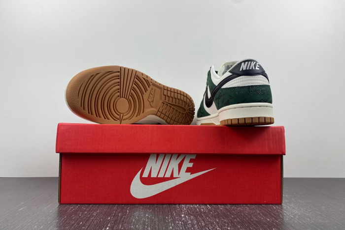Nike Dunk Low “SKU” FQ8893-397