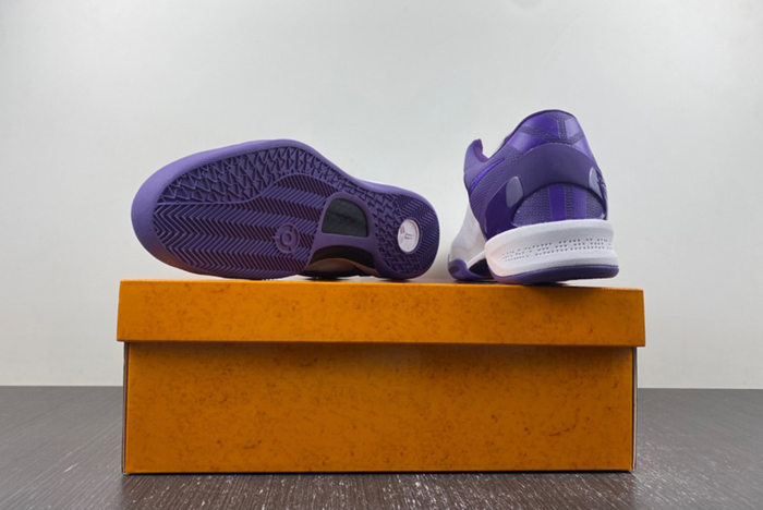 Nike Kobe 8 Protro “White Court Purple” FQ3549-100