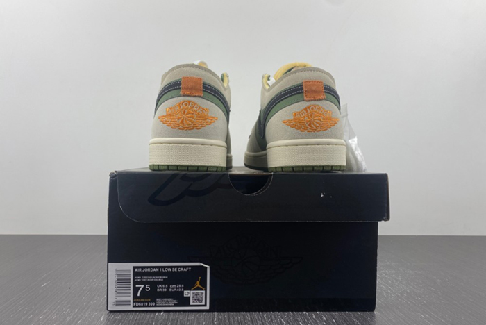 Air Jordan 1 Low  FD6819-300