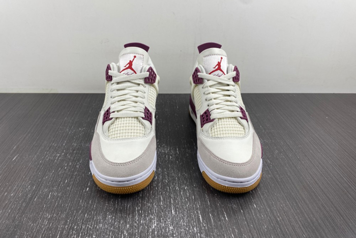 SB x Jordan 4 “Sapphire” AJ4 DR5415-102