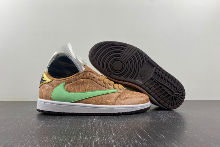 Travis Scott x Air Jordan 1 Low DM7866-922