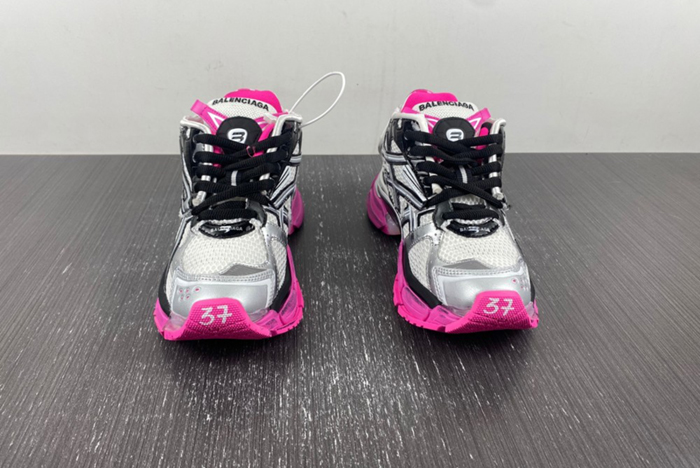 Ba*len*cia*ga -runner 677402 w3rbw 9155