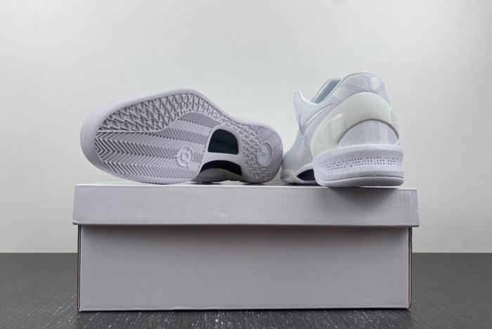 Nike Kobe 8 Protro Triple White FJ9364-100