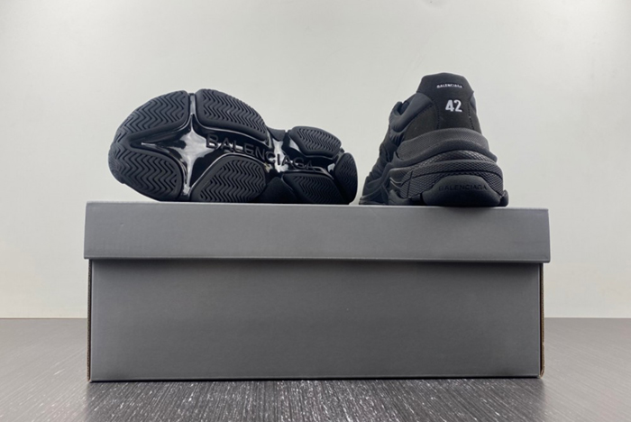 Ba*len*cia*ga triple s 710157 w3cu1 1000