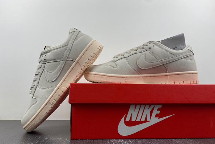 Nike Dunk Low “Light Orewood Brown” DZ2538-100
