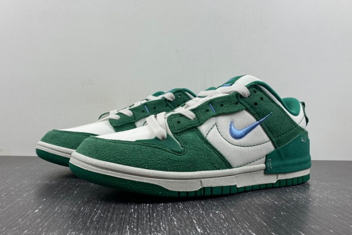Dunk Low Disrupt DH4402-001