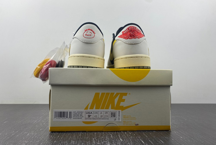 Travis Scott x Air Jordan 1 Low DM7866-982