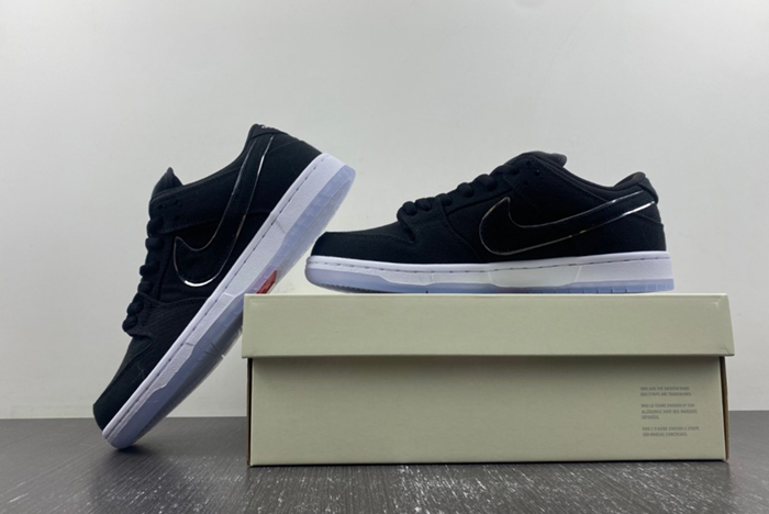 Nike Dunk Low  FN4193-013