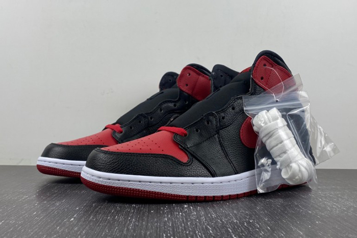 Air Jordan 1 Retro High ''Banned'' 432001- 001