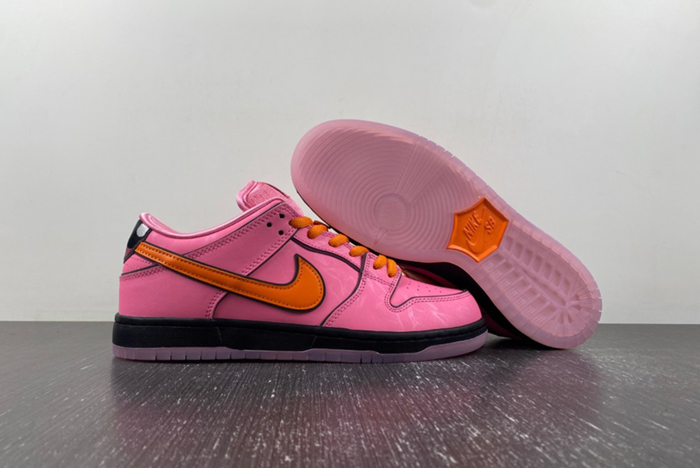 The Powerpuff Girls x Nike SB Dunk Low “Blossom”  FD2631-600