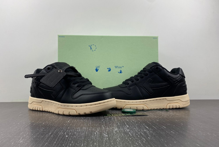 OFF-WHITE Out Of Office  All black rubber color