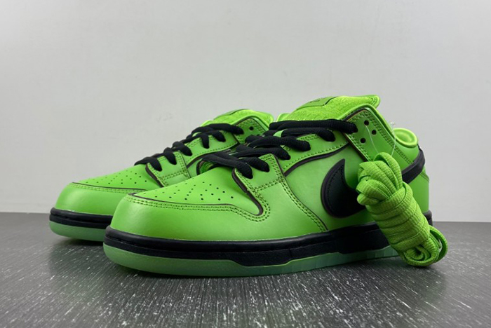 The Powerpuff Girls x Nike SB Dunk Low FZ8319- 300