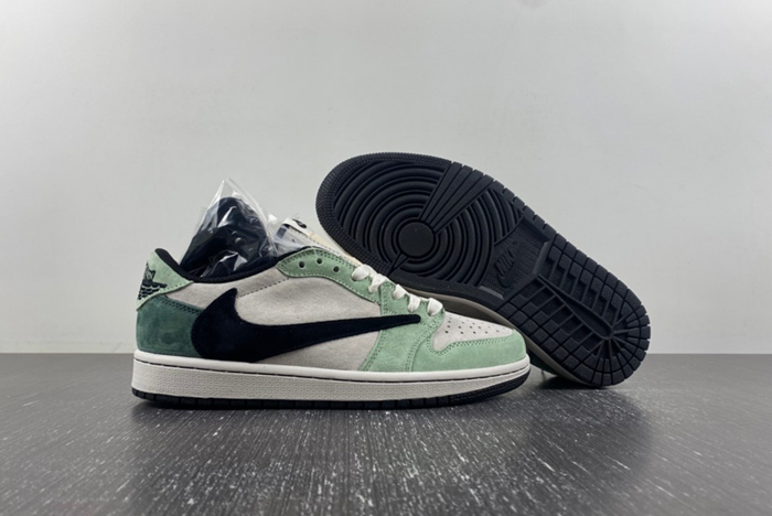 Travis Scott x Air Jordan 1 Low DM7866-813