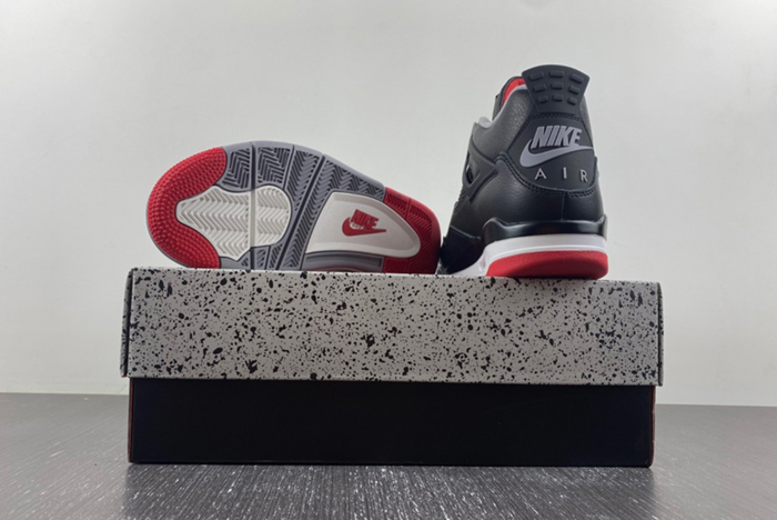 Air Jordan 4 “Bred Reimagined” FV5029-006 皮面