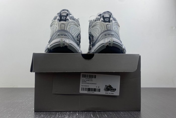 7.5 Ba*len*cia*ga/  677403-w3rb5-9012