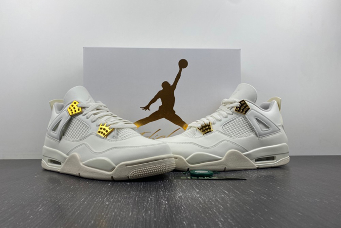 Air Jordan 4 “Metallic Gold”  AQ9129-170