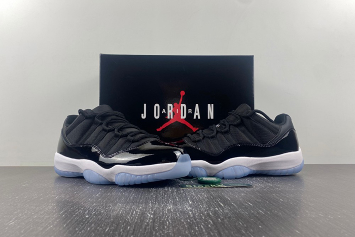 Air Jordan 11 “Space Jam FV5104-004