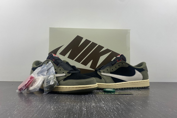 TS x AJ1 Travis Scott x Air Jordan 1 Low OG DM7866-002